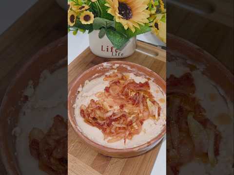 Rețetă rapidă de fasole bătută din conservă cu ceapă călită 🫘🧅