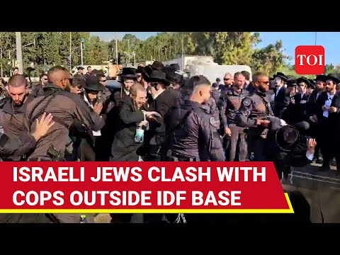 'Jail Over Army': 900 Israeli Jews Fight Cops Outside IDF Base Over Recruitment | Watch
