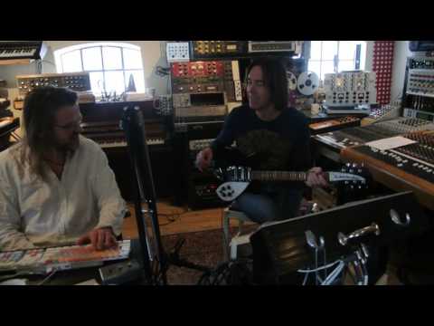 GYLLENE TIDER IN THE STUDIO: Per on lead guitar????
