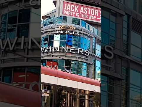Younge Dundas Square | Toronto Downtown #toronto #canada #downtownToronto