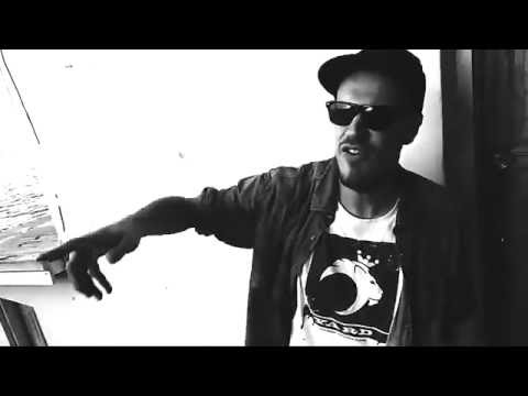 Longfingah Meets Maxi Roots "Jah Bless"