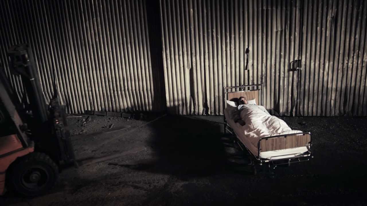 Clip 1: "Health Factory" (Helsefabrikken) Opening credits