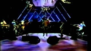 CARLOS SANTANA - Music Fair. NHK Studios (1), Tokyo 1983 - Savor, Havana Moon & Interview