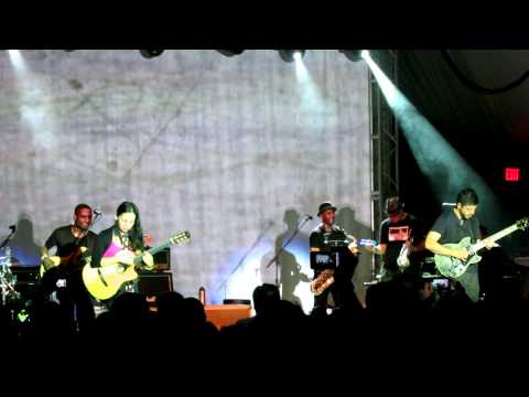 Rodrigo y Gabriela (feat CUBA) - Hanuman- Stubb's Bar-B-Q, Austin TX, May 5th, 2012