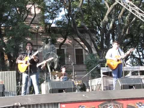 Yuchán - Entradita de Pueblo - En vivo