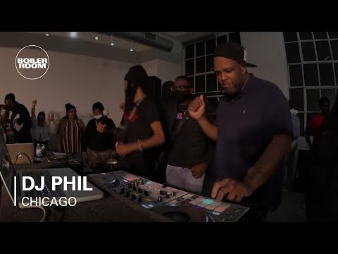 DJ Phil | Chicago: DJ Manny's Footwork Therapy