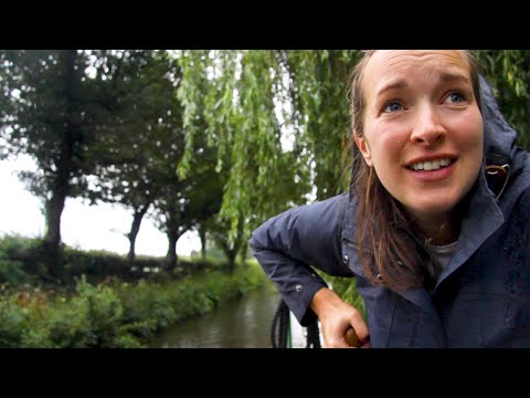 Trouble ahead! Our last narrowboat cruise as a couple 😬