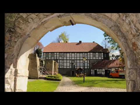 Adventstürchen 7 - Zugemauerte Tür Burg Coppenbrügge