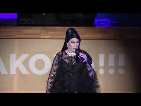 Travesti Divoké kočky - Lucie Bílá - Jsem to já