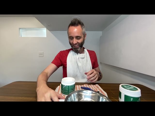 Best Shave Cream for Smooth and Moisturizing Shave Experience - product in use