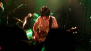 Deerhoof, Dog On the Sidewalk, Shimo-Kitazawa, Tokyo, 3/04