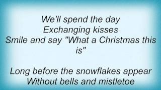 Manhattan Transfer - A Christmas Love Song Lyrics