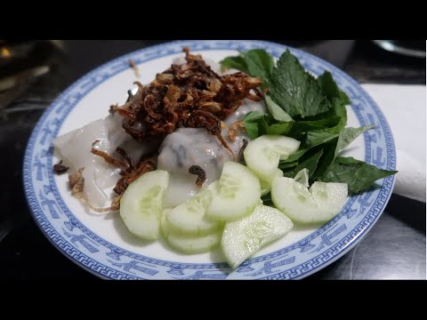 MAKING BANH CUON AT HOME (Vietnamese Cooking Vlog)