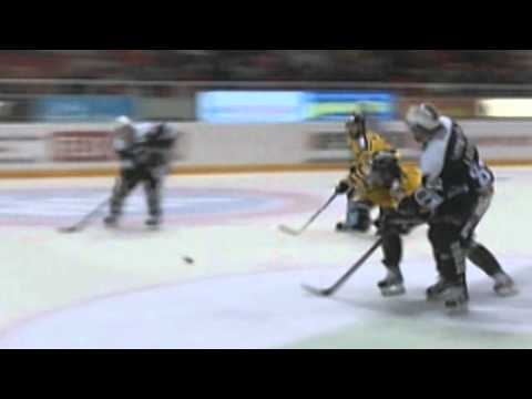 Brian Willsien kiistanalainen potkumaali ottelussa TPS - SaiPa