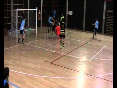 220116.Calcio di punizione Levico Terme e parata Cus Trento (sul 5-3)