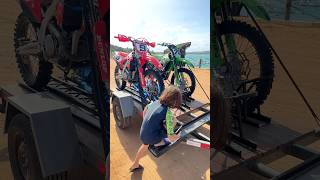 DAVI QUER A MOTO DO LEVI 😮🏍️ #tiarutedavi