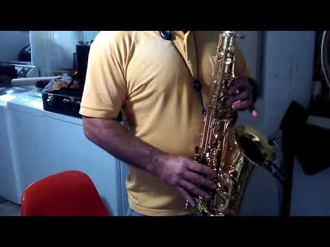 Hino 210 CCB sax alto no tenor