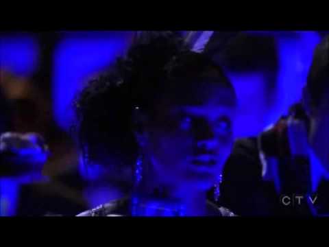 Gossip Girl Best Music Moment:"The Way I are" by Timbaland ft. Keri Hilson-s1e1 Pilot