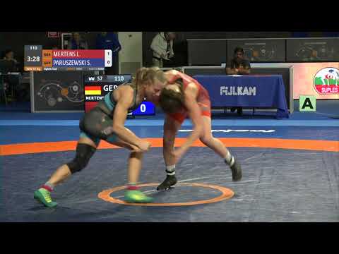 1/8 WW - 57 kg: L. MERTENS (GER) v. S. PARUSZEWSKI (GER)
