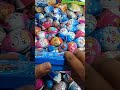 FANCY STEEL GEOMETRY BOX FULL OF BUBBLE GUMS