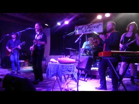 Chase Hamblin & The Roustabouts - One More Hour (Houston 04.19.14) HD