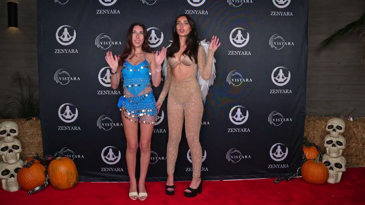 Ryana with friend Sofia dressed as VS Angel poses at Vistara Holloween Event
