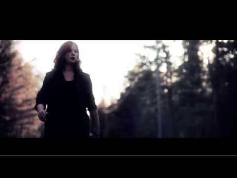 Katharina Nuttall - Play (Official Video)