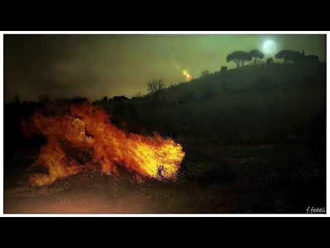 LA LUNA E I FALO (the moon and the bonfires) - mark evans #CesarePavese #microtonal #19ET