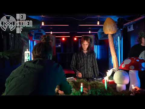 En haard pakke @ Ved Siden Af