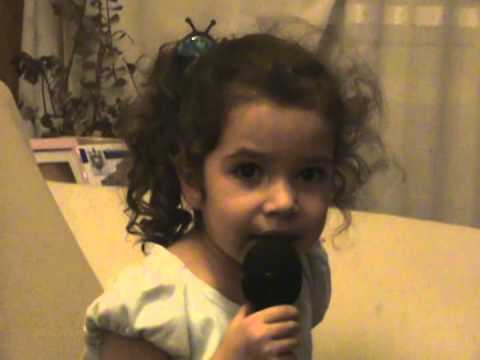 Vivi cantando Elena la ballena