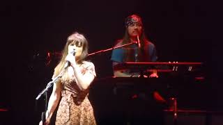 Angus and Julia Stone -  Durch Die Schweren Zeiten (Udo Lindenberg cover) Zenith München 2017-11-03