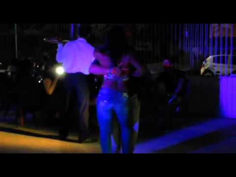 Kizomba. Iniciante Cláudia e Nairo Barbosa