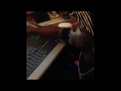 BENJI HYPE, LADEN & SUPA HYPE LIVE IN STUDIO REMIXING RAVE EVERYDAY