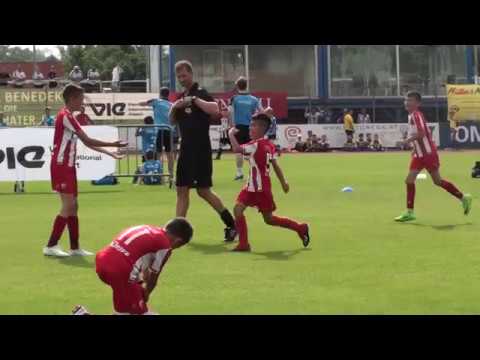 Champions Trophy Bec CZBGD U10(2009 god):Crvena Zvezda-Simering(AUT) 3-0