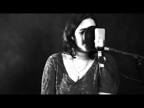 Kiko Dinucci e Alessandra Leão   -   Tatuzinho