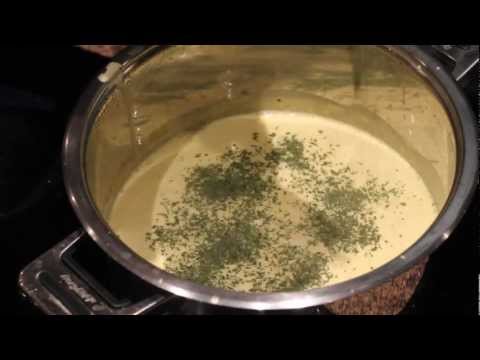 Jak zrobić kremową zupę serowo - cebulową