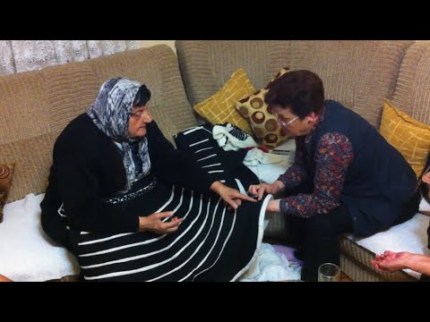 Groshe Lucë Berishaj rrëfen për artin e punimit të xhubletës, maj 2013