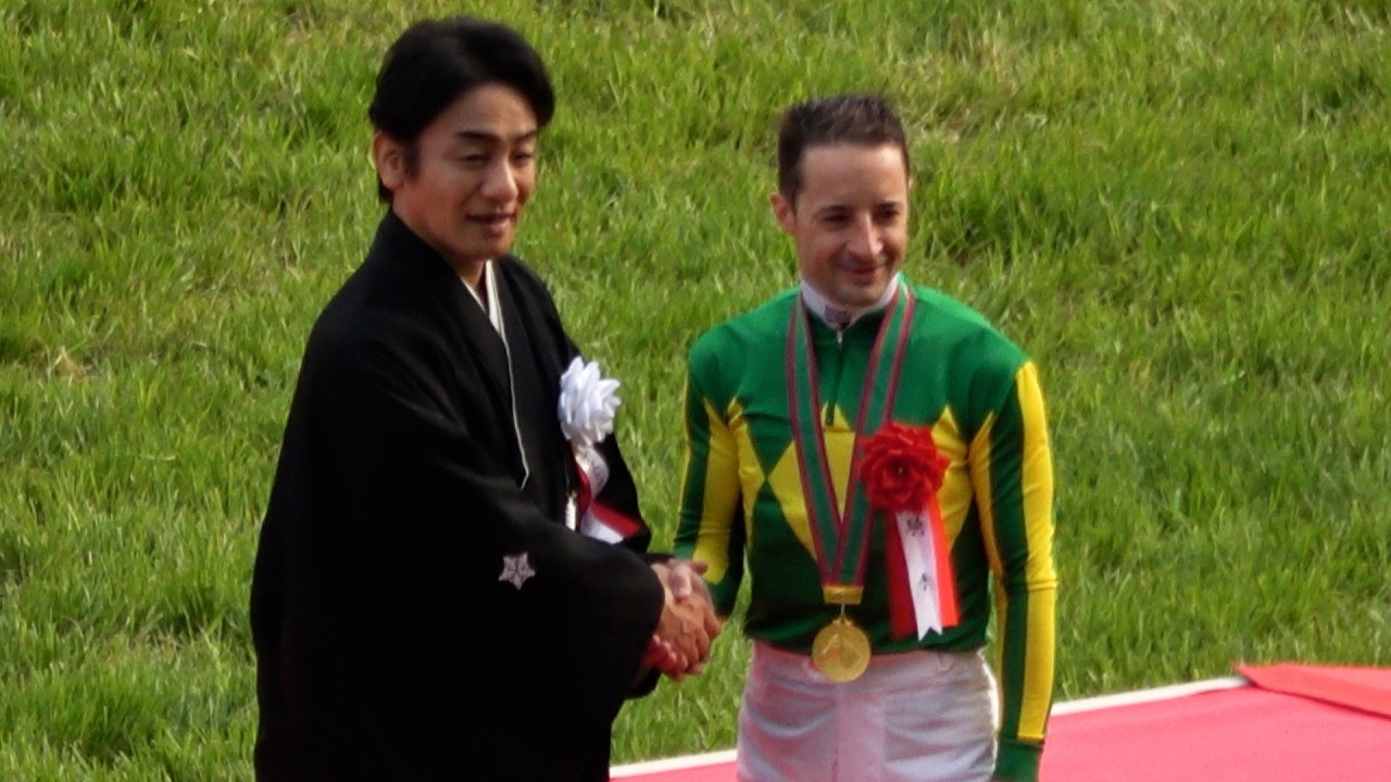 【高松宮記念2026】口取り～表彰式～C.ルメール騎手 「F1を見に行かずに来てくれてありがとう‼」 現地映像 ⑨サトノレーヴ