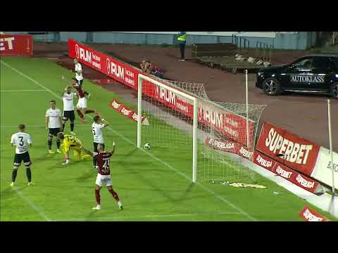 GOOOL! U Cluj - Rapid 0-2. Se bat singuri! Vătăjelu, AUTOGOL ȘOCANT!