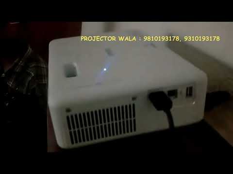 EPSON CO-W01 Projector