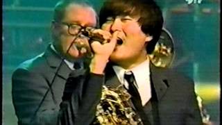 BRUCE LEE BAND - Hussein Skank (live in Korea)