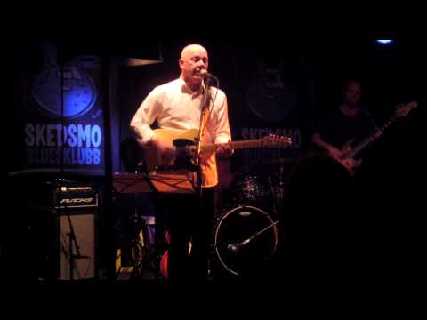 Trond Olsen Band @ Skedsmo Bluesklubb, Lillestroem-Norway 26.10.2013  - HOW LONG