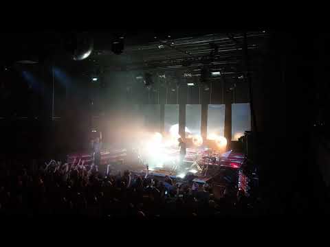 Kite – Dance Again (live)