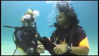 Claude and his underwater band from Asia Divers