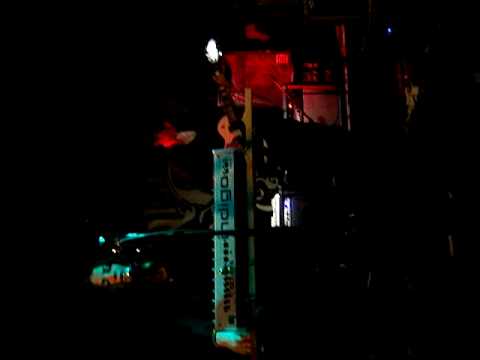 School of Seven  Bells , Manchester ,Night and Day ,27 /2 /09