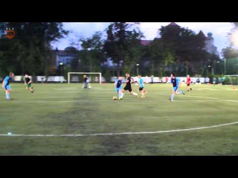 2. tydzień: Awist - Bez Zdziwień Salwator (FLS Jesień 2013)