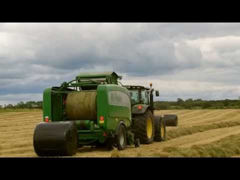 Larry Carr Agri Baling 2015