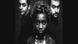 morcheeba feat. paceWon - charango