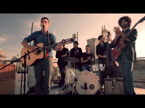 Kettle Of Kites - Bow (Rooftop Live in Genova)