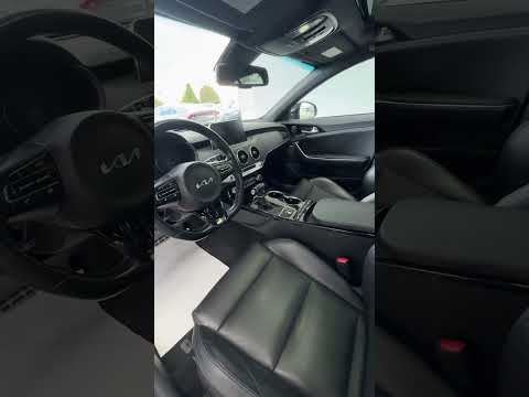 фото kia stinger i 0